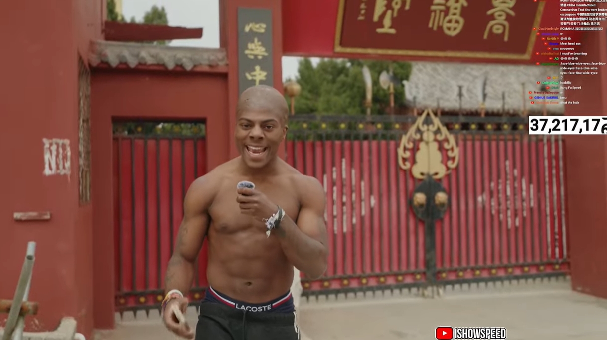  光頭造型！Speed中國行來到鄭州少林寺，上香拜佛學(xué)功夫